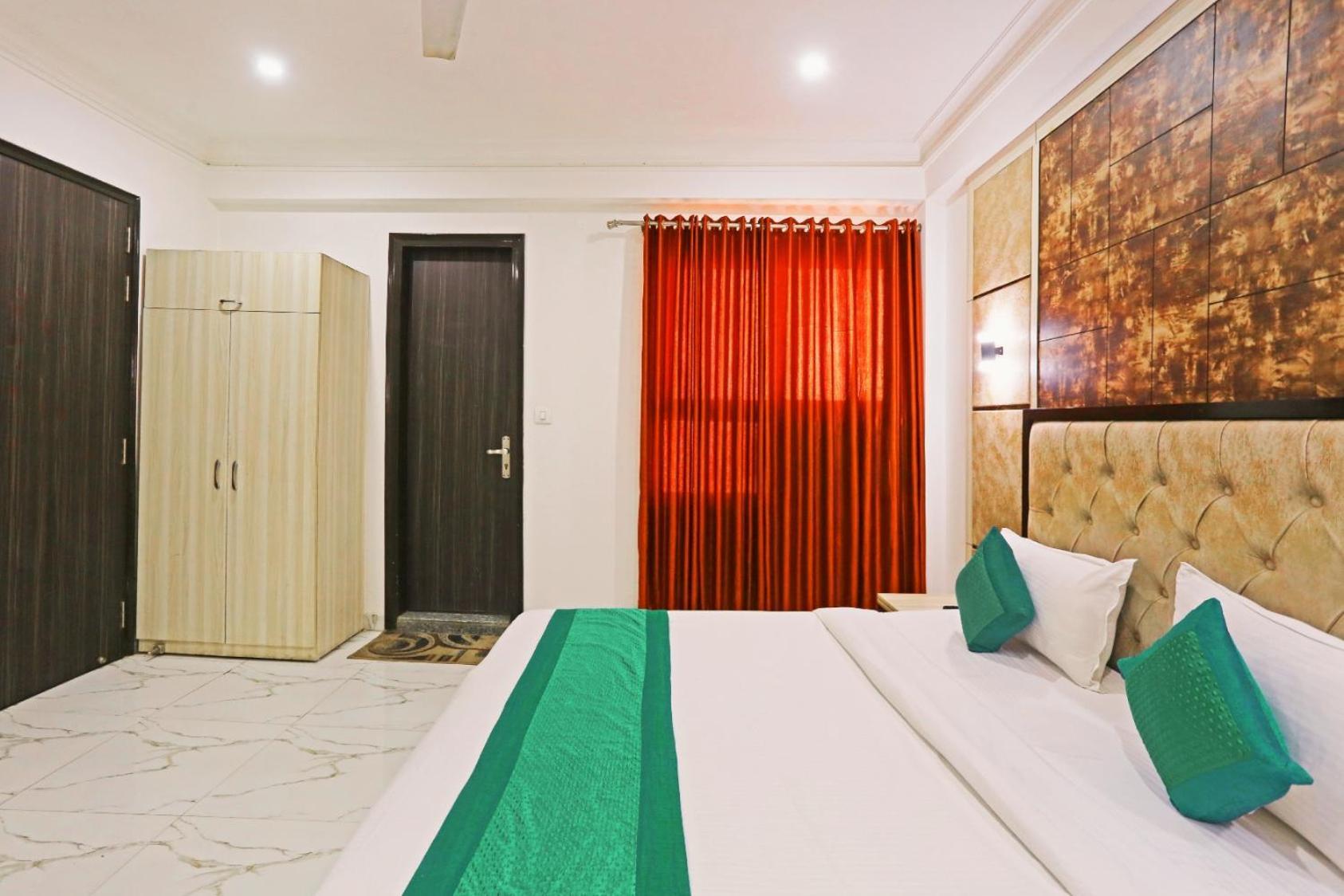 Hotel Almora Inn - Near By Delhi International Airport - With Free Airport Pickup And Drop New Delhi Exterior foto