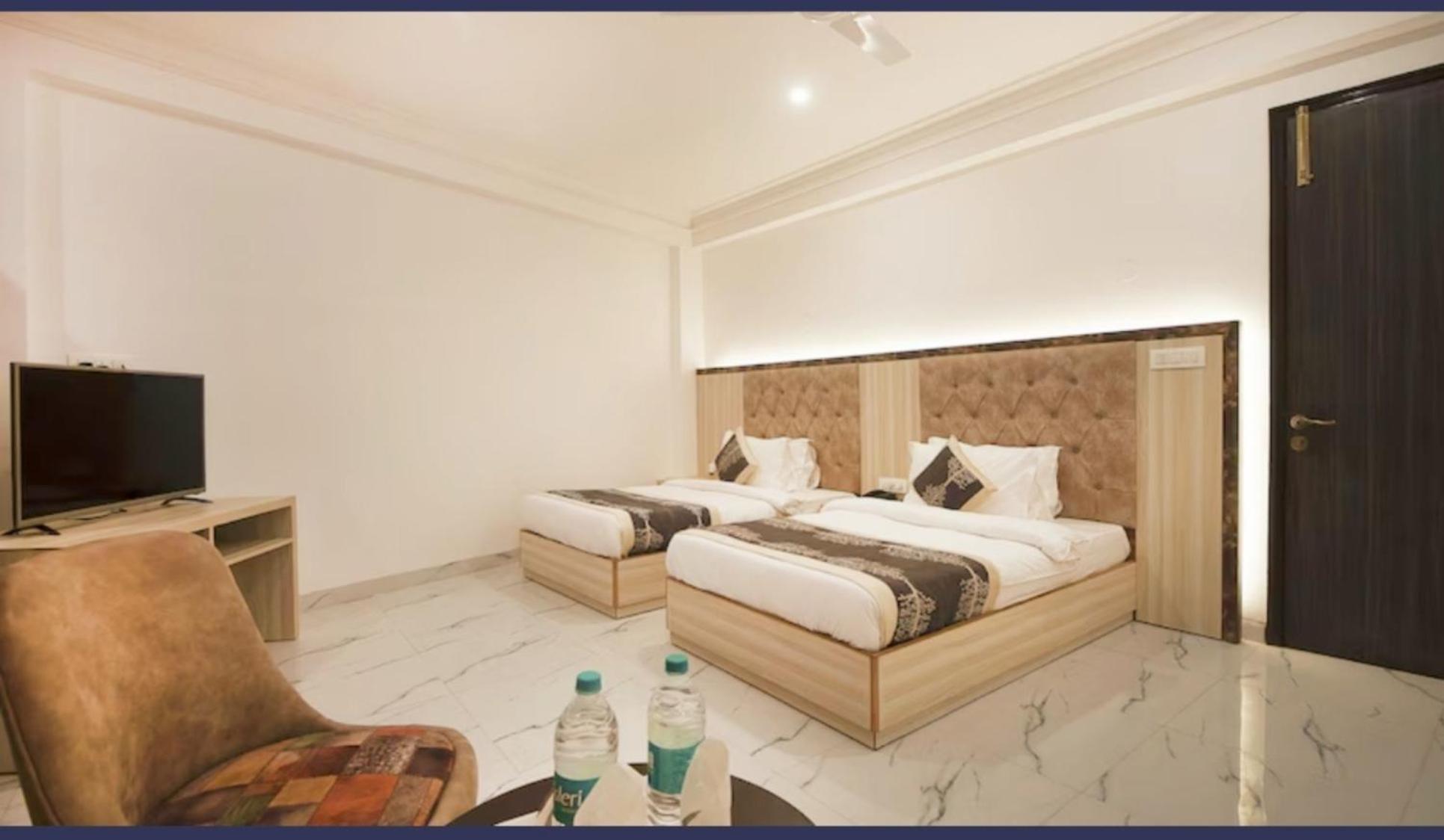 Hotel Almora Inn - Near By Delhi International Airport - With Free Airport Pickup And Drop New Delhi Exterior foto