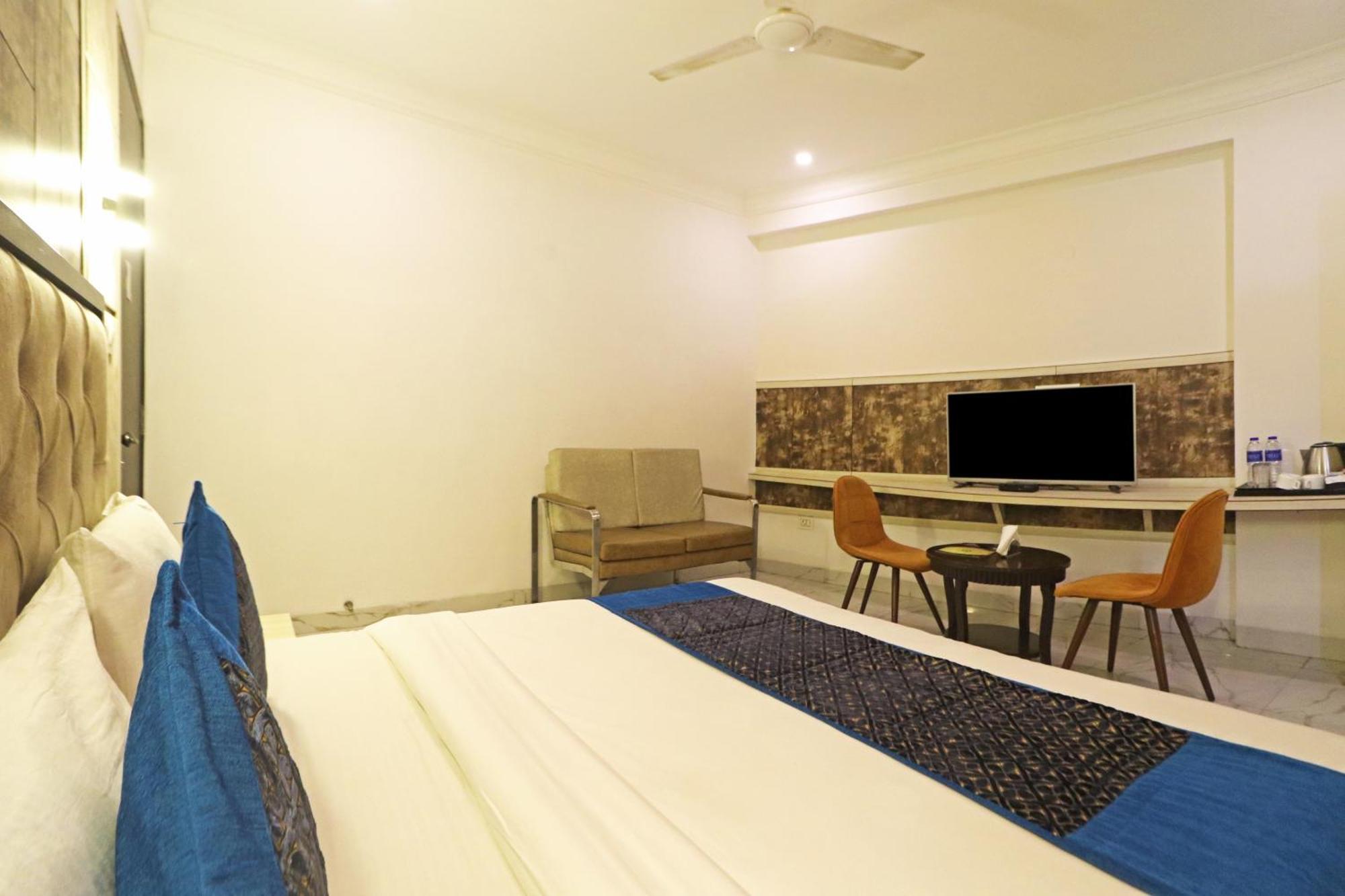 Hotel Almora Inn - Near By Delhi International Airport - With Free Airport Pickup And Drop New Delhi Exterior foto