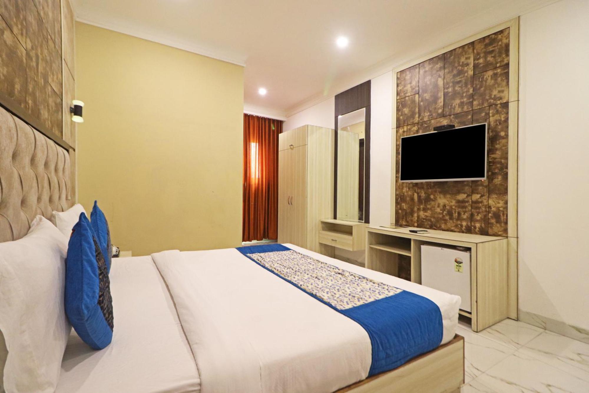 Hotel Almora Inn - Near By Delhi International Airport - With Free Airport Pickup And Drop New Delhi Exterior foto