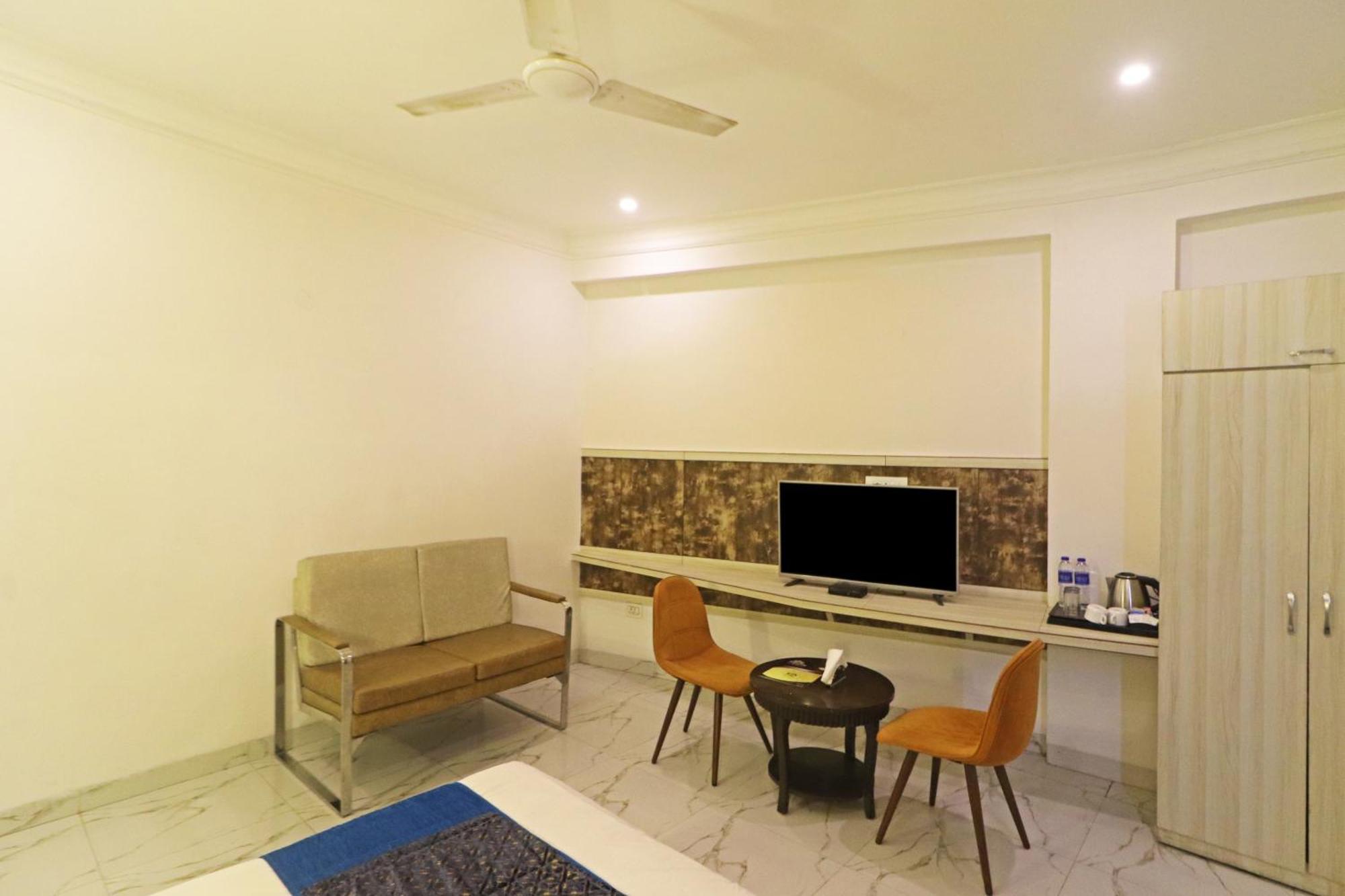 Hotel Almora Inn - Near By Delhi International Airport - With Free Airport Pickup And Drop New Delhi Exterior foto
